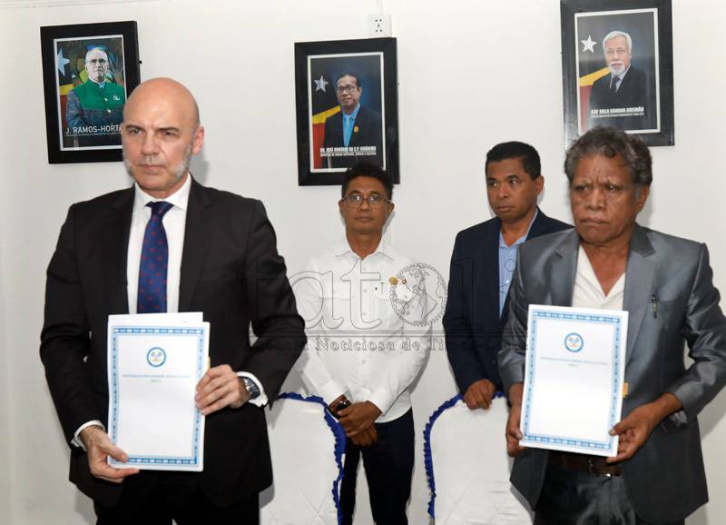 Vise-PM Asanami sai sasin ba asina MoU entre Universidade iha TL no Universidade Ibero-Amerikana